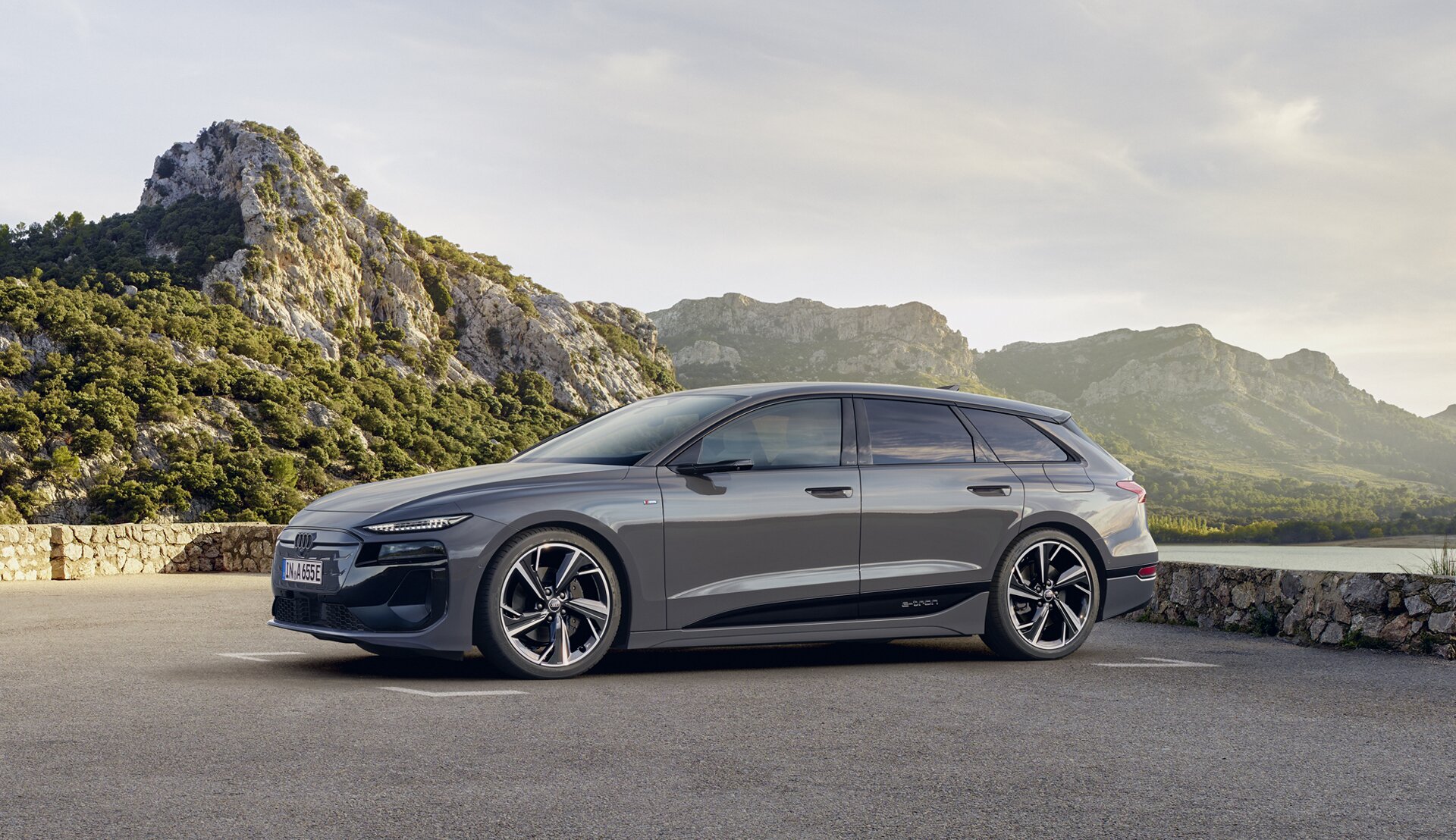 8110_HAM_Audi_A6_1920x1108.jpg
